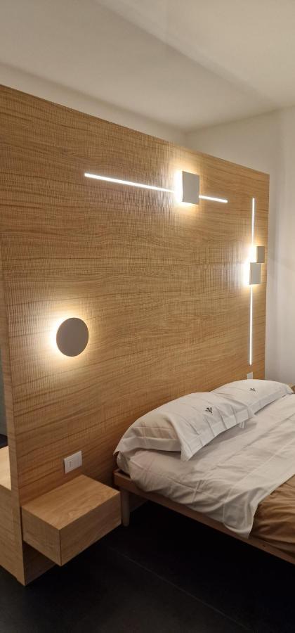 B&B Pernotti バーリ エクステリア 写真