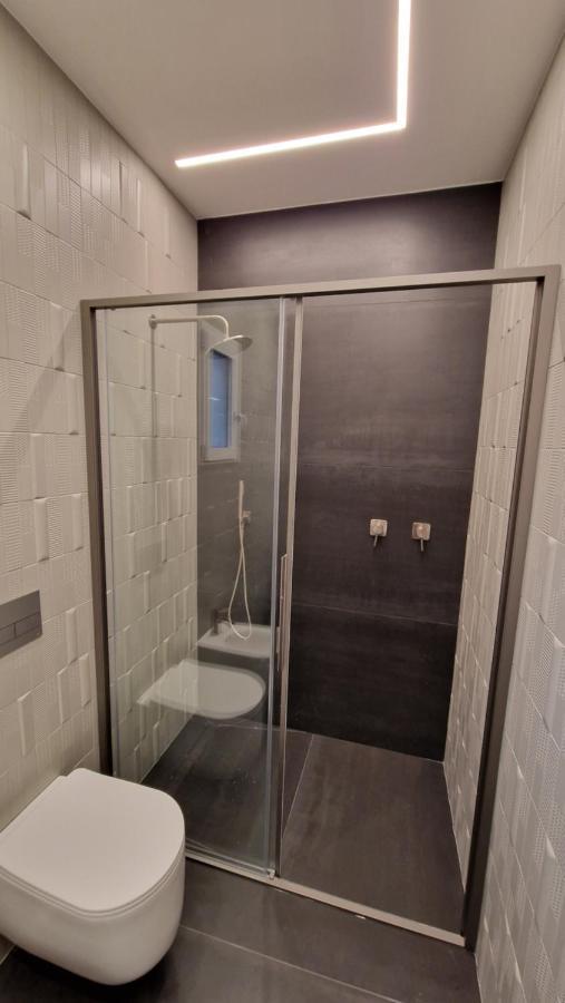 B&B Pernotti バーリ エクステリア 写真