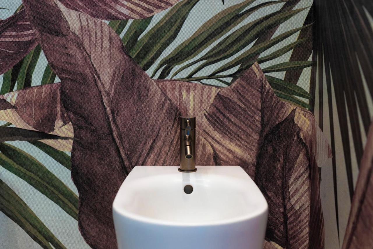 B&B Pernotti バーリ エクステリア 写真