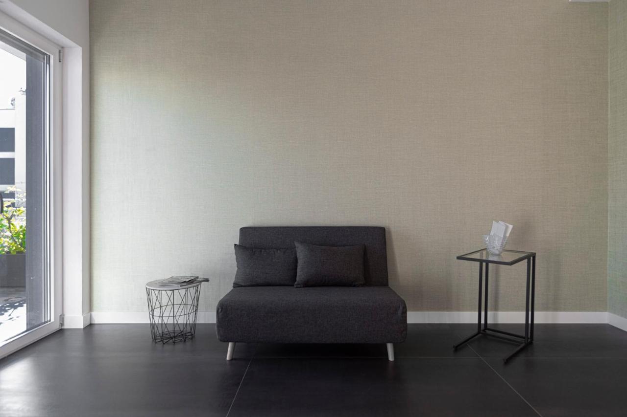 B&B Pernotti バーリ エクステリア 写真